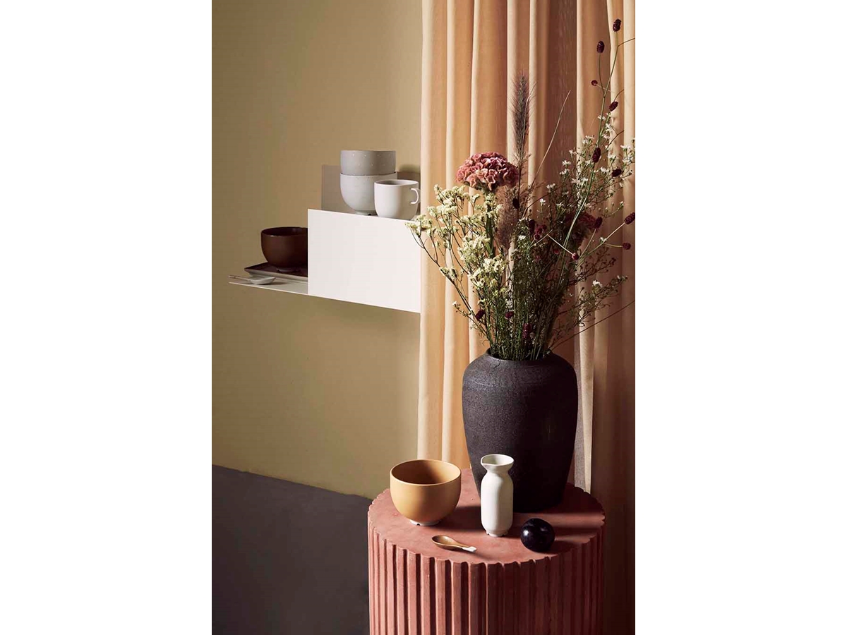 Svante Wall shelf