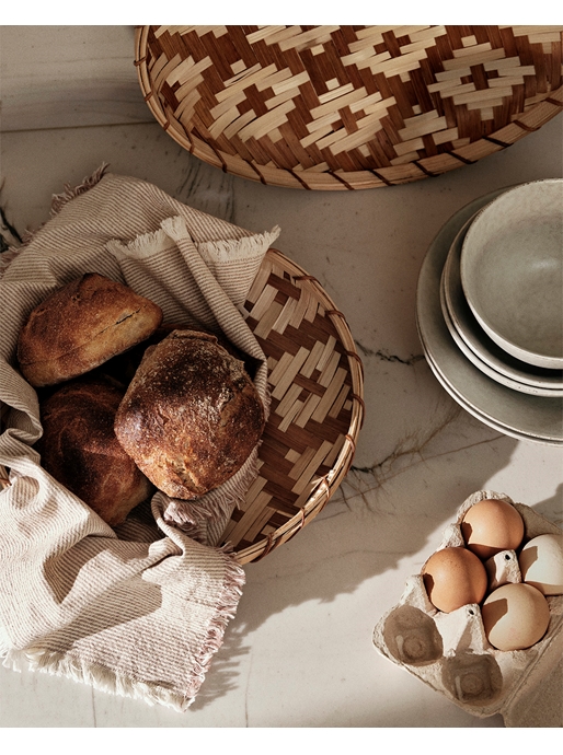 Bread Baskets & Trays