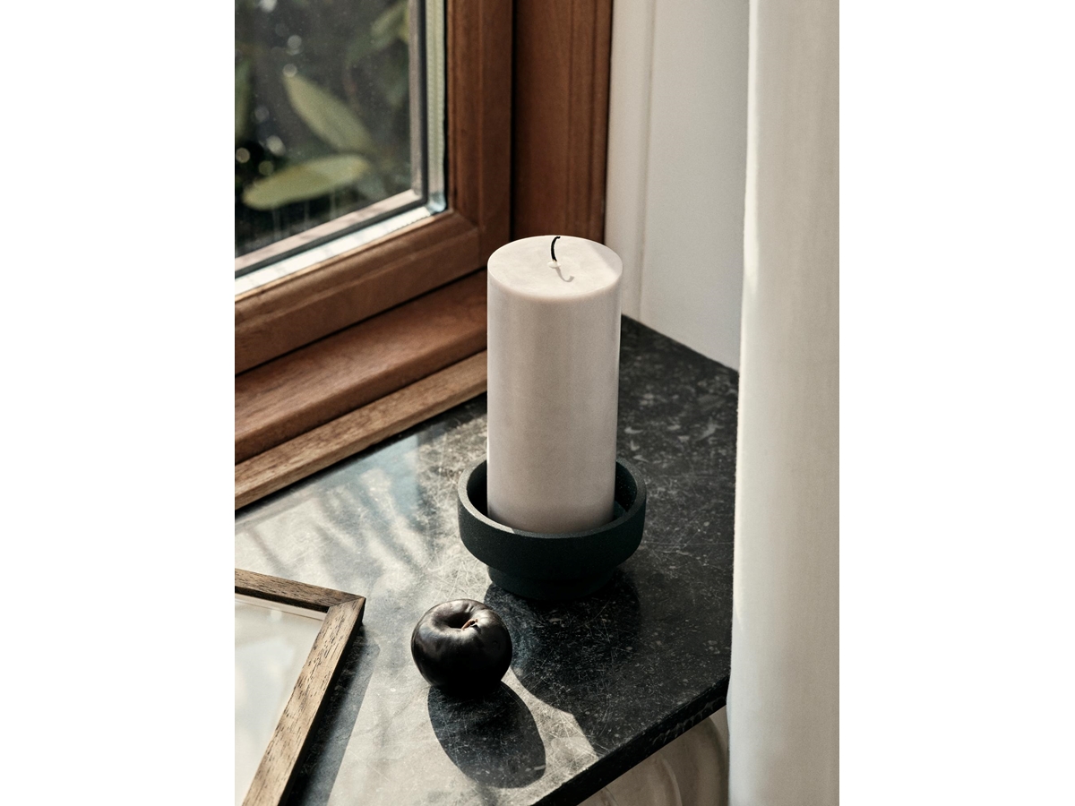 Anker Candle Holder